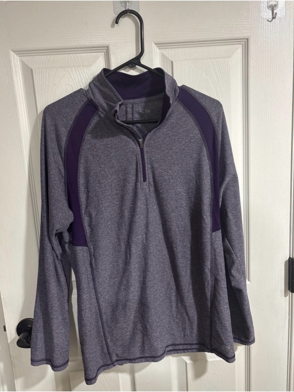 Champion Heather Gray and Purple Women's Quarter-Zip Pullover